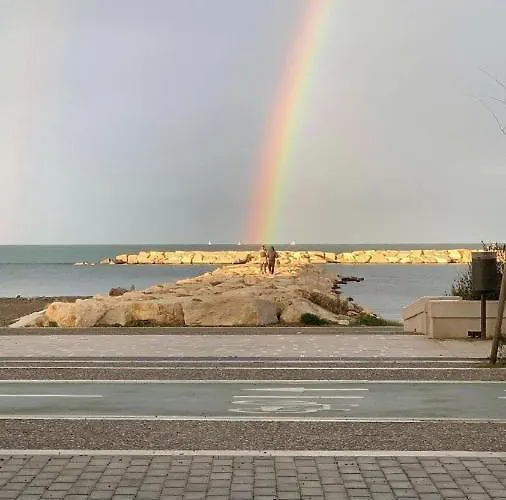 Sunny Апартаменти *