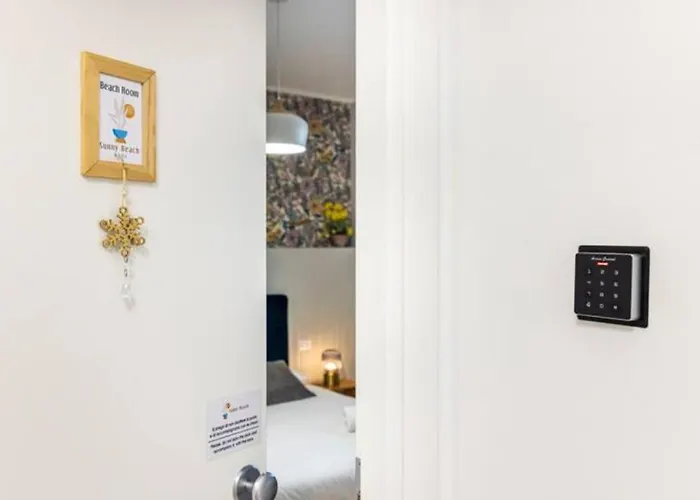 Апартаменти Sunny