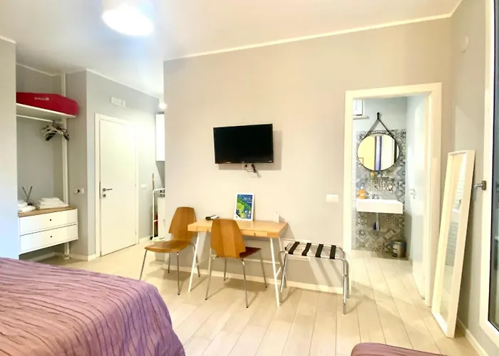 Апартаменти Sunny *